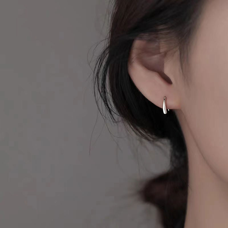 S999 Pure Silver Ear Studs-Experience Comfort and Elegance